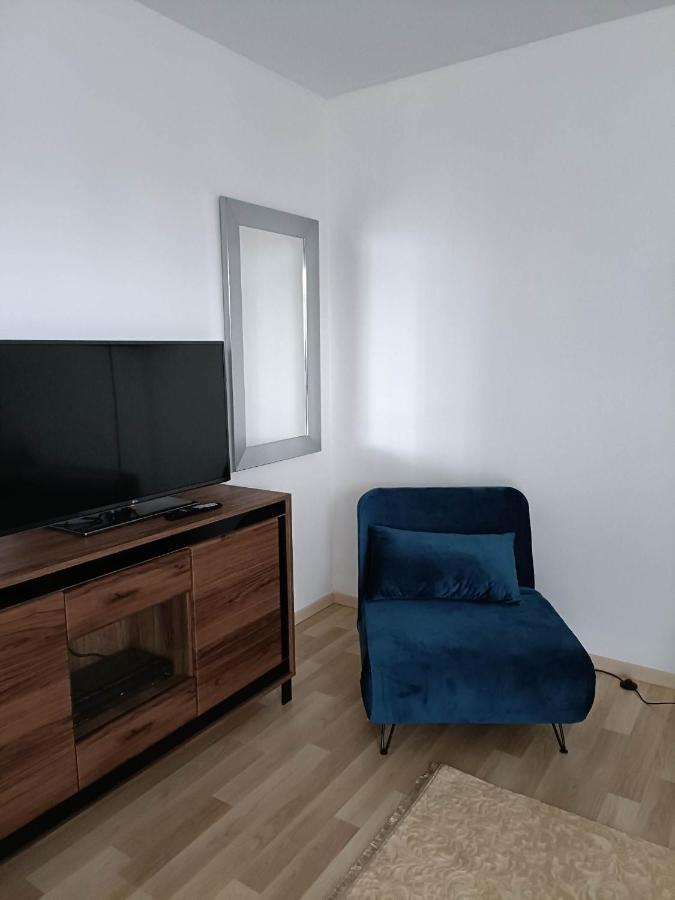 Apartament Paderewskiego 1 Zielonka  Buitenkant foto